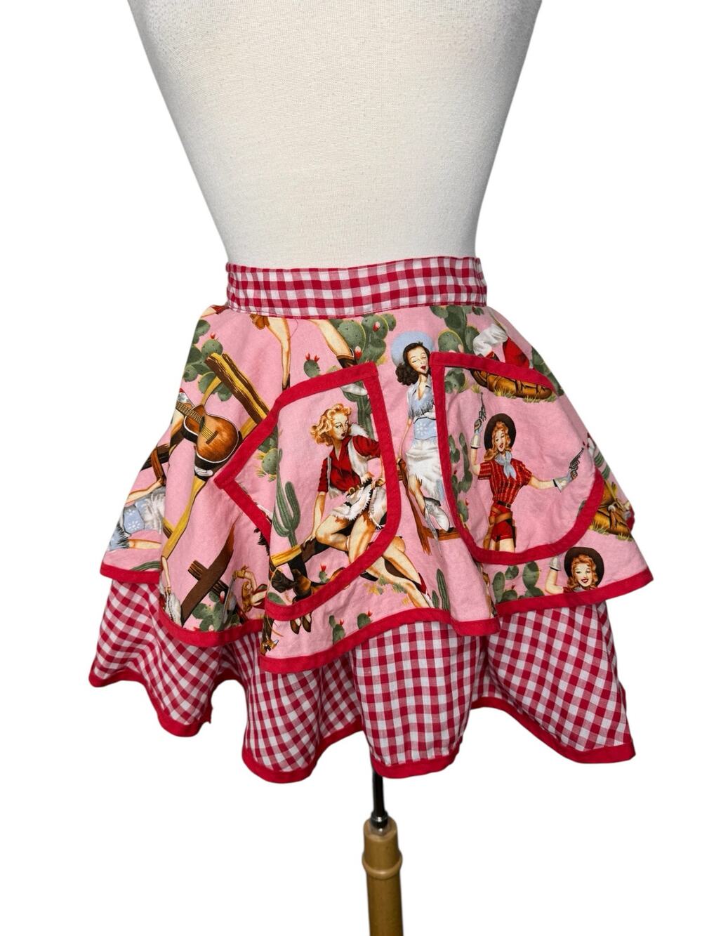 Retro Cowgirl Pinup Western Gingham Plaid Apron Red White CUPCAKE PROVOCATEUR